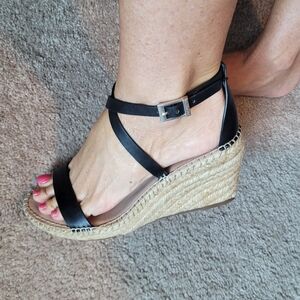 Charles BLACK NOLA WEDGE 7